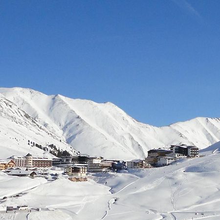Отель Sonne & Schnee In Кюхтай Экстерьер фото